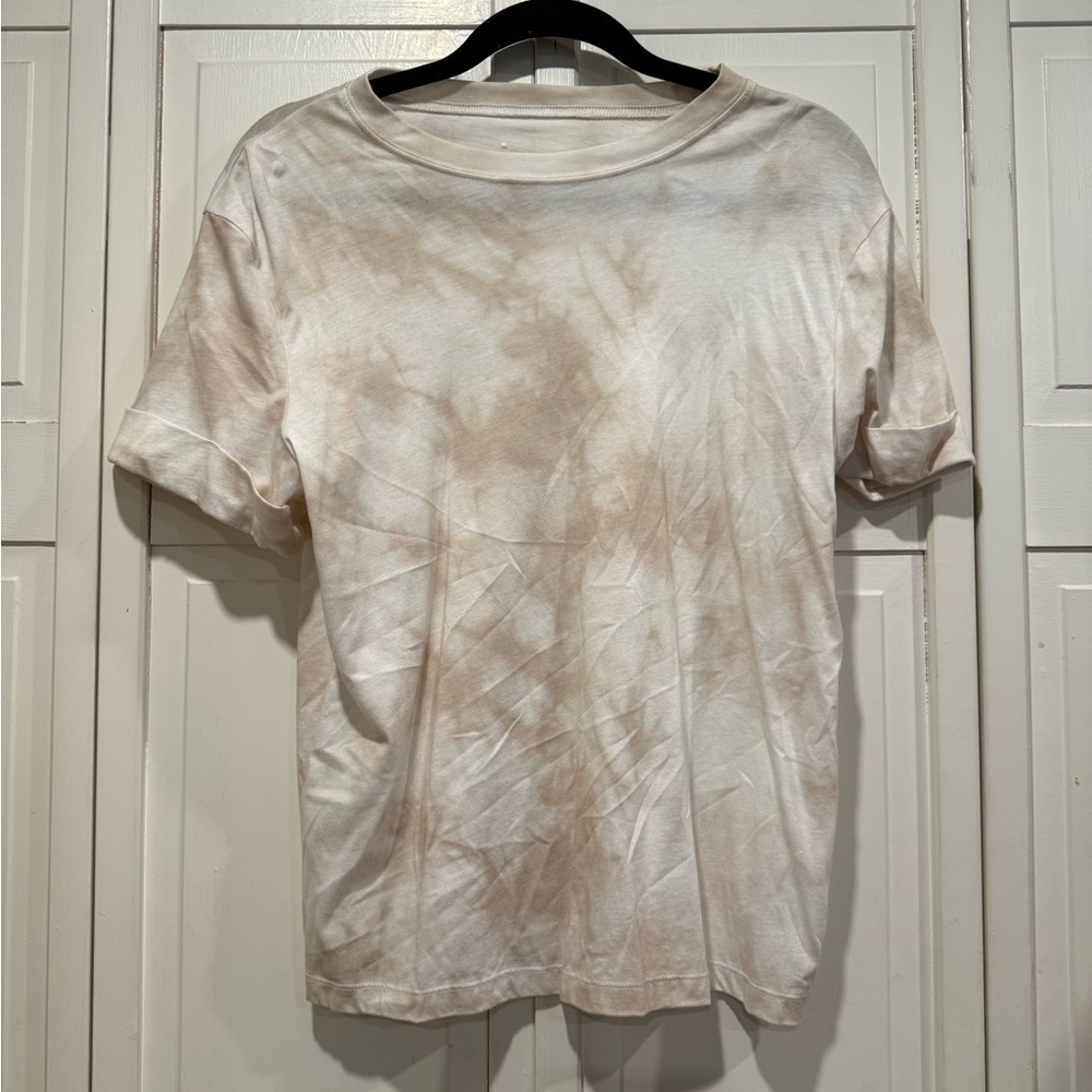 Short sleeve crewneck size medium NWOT